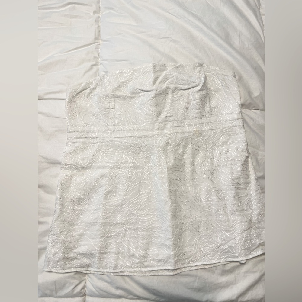 White Lilly top